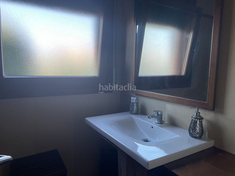 Foto e368db6d-907b-46f0-9922-7fc27315a15a. Casa amb calefacció aparcament piscina a Llambilles