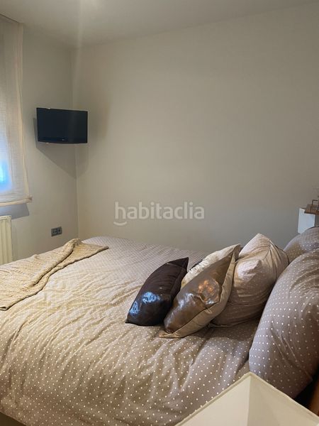 Foto fc9166a1-ba80-4f31-8b5f-0f9b7d4f8b38. Casa amb calefacció aparcament piscina a Llambilles