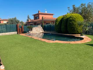 Casa a Llambilles. Casa unifamiliar aïlada a llambilles,espai, comoditat i exclusiv Casa a Llambilles. Casa unifamiliar aïlada a llambilles,espai, comoditat i exclusiv