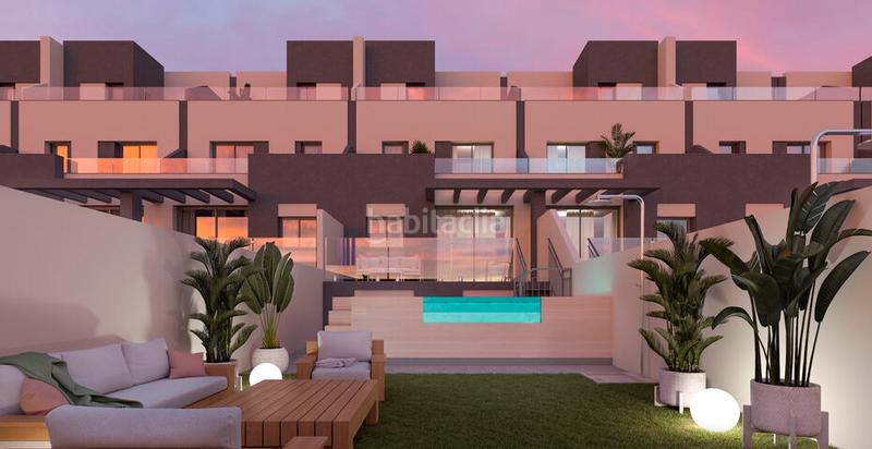 Foto aa138c4e-52e0-49c4-bc67-4b78d6216a09. Casa adossada amb calefacció aparcament piscina a Torrox