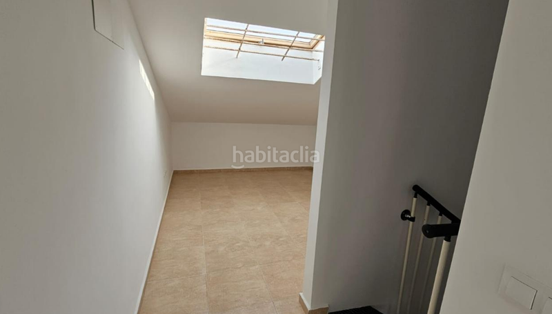 Foto e25e354c-bb22-4da9-8328-37edbd1f5b6c. Zweistöckige wohnung in La Trinidad Málaga