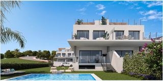 Towny house in Zona Centro Comercial Torrequebrada