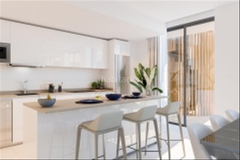 Foto 52b6f7a8-4ad0-4a58-a86c-17cb7dd9c0d5. Apartamento en Castillo Sohail - Myramar Fuengirola