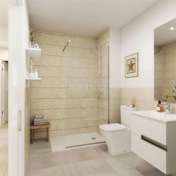 Foto 3ce519cd-c51b-44b6-b4b3-40074267edc9. Apartament amb calefacció piscina a Los Álamos Torremolinos