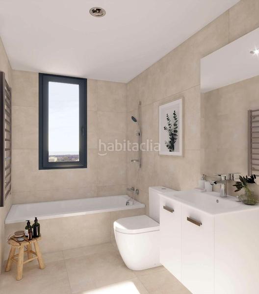 Foto a96ba683-ee57-421a-8911-12a10447ab8e. Apartamento en Los Álamos Torremolinos