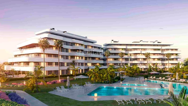 Foto b8a7712c-4f0b-4d48-85b0-b59f9202d2fb. Apartamento en Los Álamos Torremolinos
