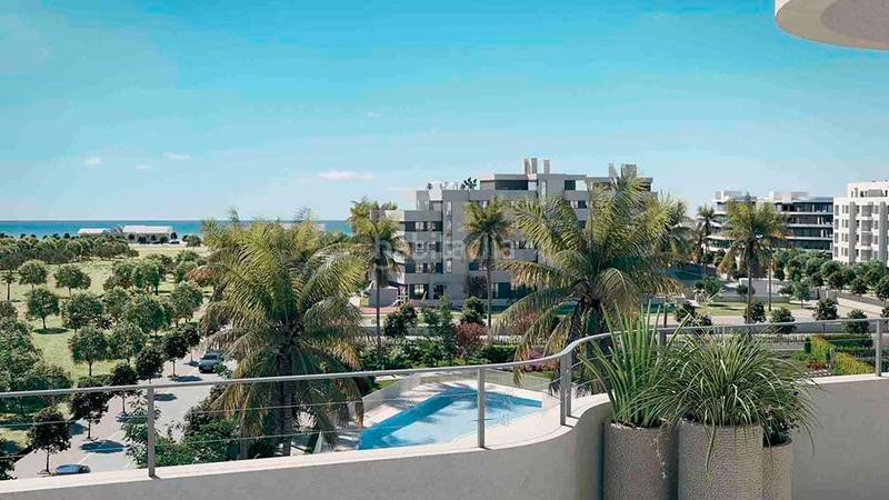 Foto cef2d090-b1b1-4173-b924-767491d4206e. Apartamento en Los Álamos Torremolinos