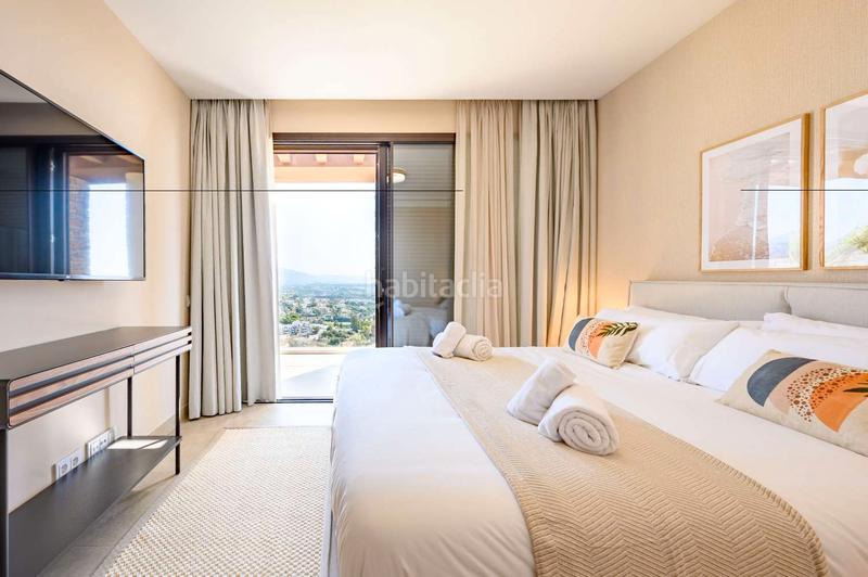 Foto 662dd82a-9fd9-4b29-8ae2-1b254fcd3acc. Chalet avec chauffage parking piscine dans Benahavís pueblo Benahavís