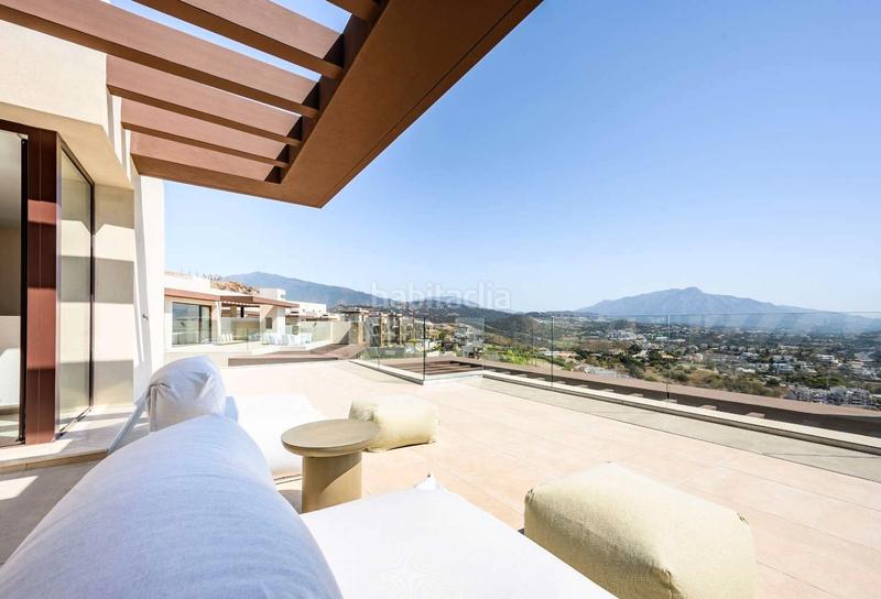 Foto db645c78-a321-41d7-b99e-8e00e43f0519. Chalet con riscaldamento parcheggio piscina in Benahavís pueblo Benahavís