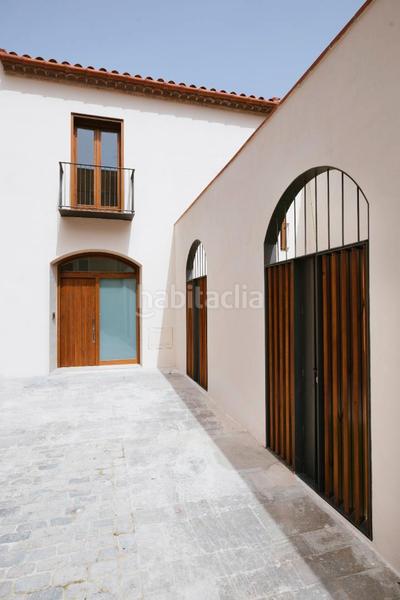 Foto 48576660-d4f6-40eb-8c48-fc9602f5c660. Casa adossada 110m<sup>2</sup> a carrer de pons i gallarza 10 a Sant Andreu de Palomar Barcelona