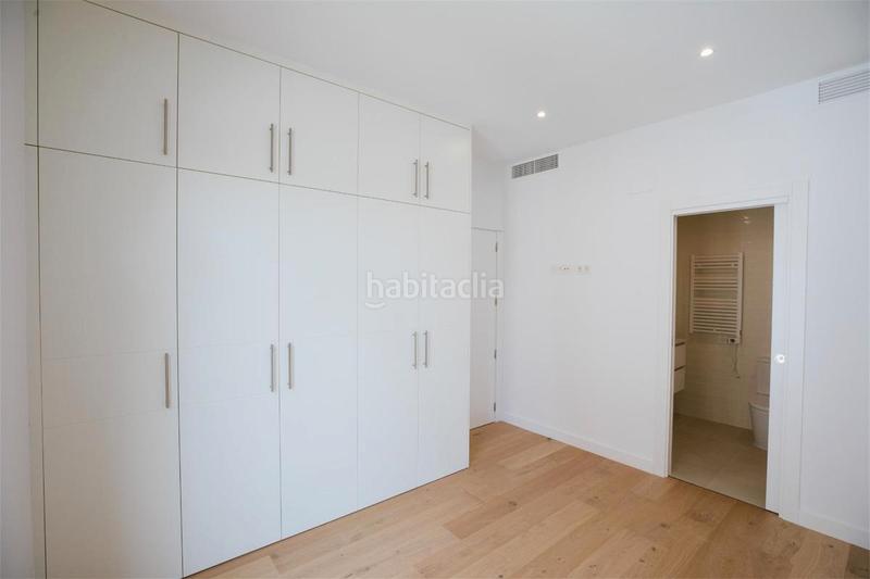 Foto 7219da12-4cd7-44e8-b588-dcda64c5416b. Casa adossada 110m<sup>2</sup> a carrer de pons i gallarza 10 a Sant Andreu de Palomar Barcelona