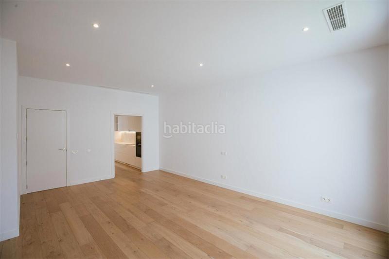 Foto a0877586-1e33-4326-ab9f-5366451ccf59. Casa adossada 110m<sup>2</sup> a carrer de pons i gallarza 10 a Sant Andreu de Palomar Barcelona