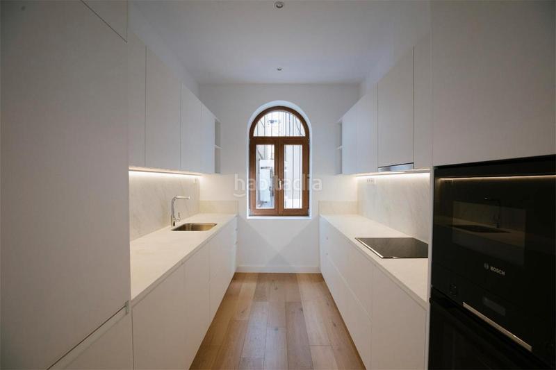 Foto f352d045-f661-4e0c-b764-e46204ce8dd0. Casa adossada 110m<sup>2</sup> a carrer de pons i gallarza 10 a Sant Andreu de Palomar Barcelona