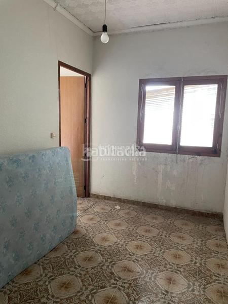 Foto 0ecf42e5-45d8-48ab-bd41-09253fc3b904. Casa aparellada a Tomelloso