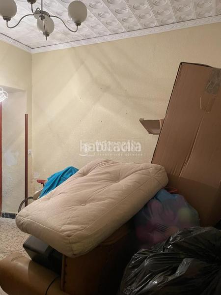 Foto c9e50852-e483-4910-826d-8066c9a751a9. Casa aparellada a Tomelloso