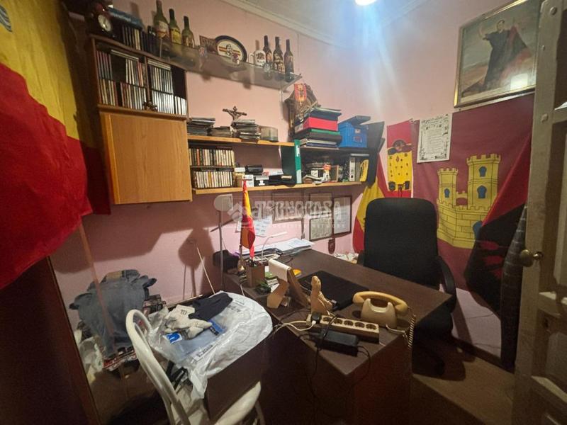 Foto b4a2f9c3-db7d-445d-b94f-073547cbeee4. Piso  en venta en Tomelloso