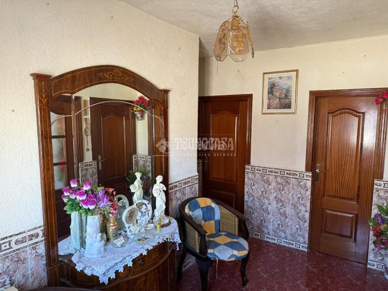 Foto 1f12257d-013c-46dd-9174-06b8540bae8d. Casa aparellada amb calefacció aparcament a Fuente el Saz de Jarama