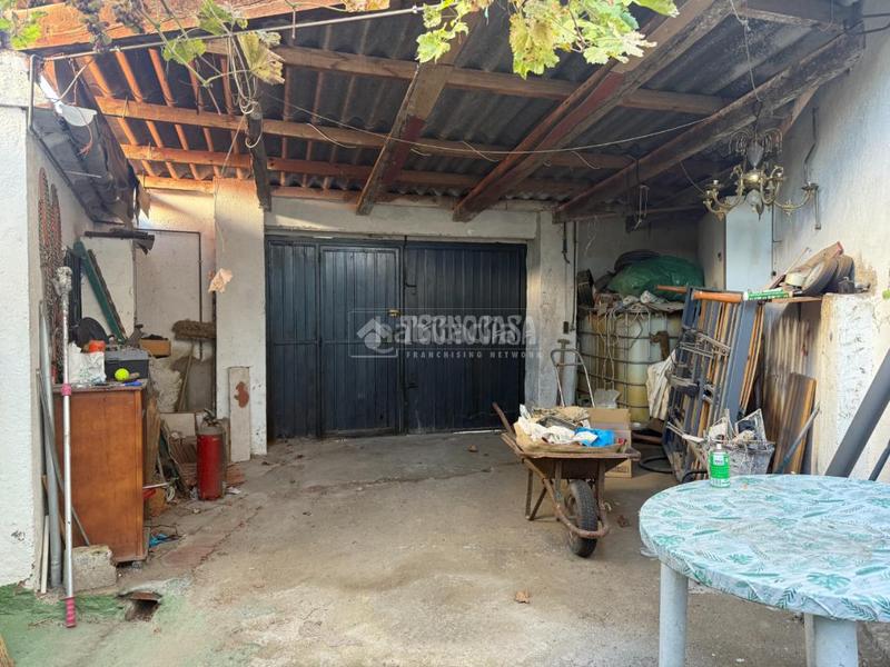 Foto 597c84fc-a99f-41b4-ade9-da2fb6b1441b. Casa aparellada amb calefacció aparcament a Fuente el Saz de Jarama