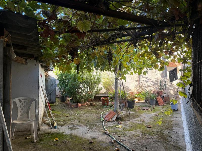 Foto d0c4b60c-05f4-464c-b3b5-4db2d4d655f7. Casa aparellada amb calefacció aparcament a Fuente el Saz de Jarama