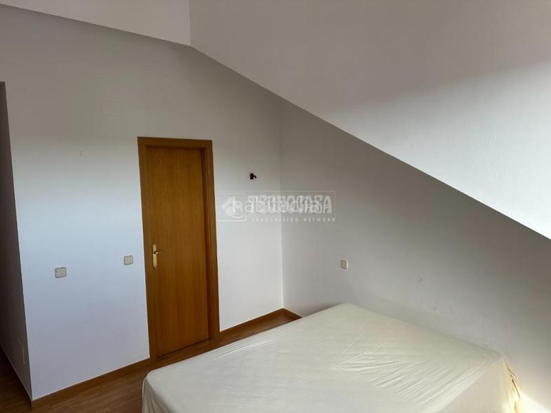 Foto 17d1d16d-2acb-4823-9b43-806d84be61fd. Piso  en venta en Valdetorres de Jarama
