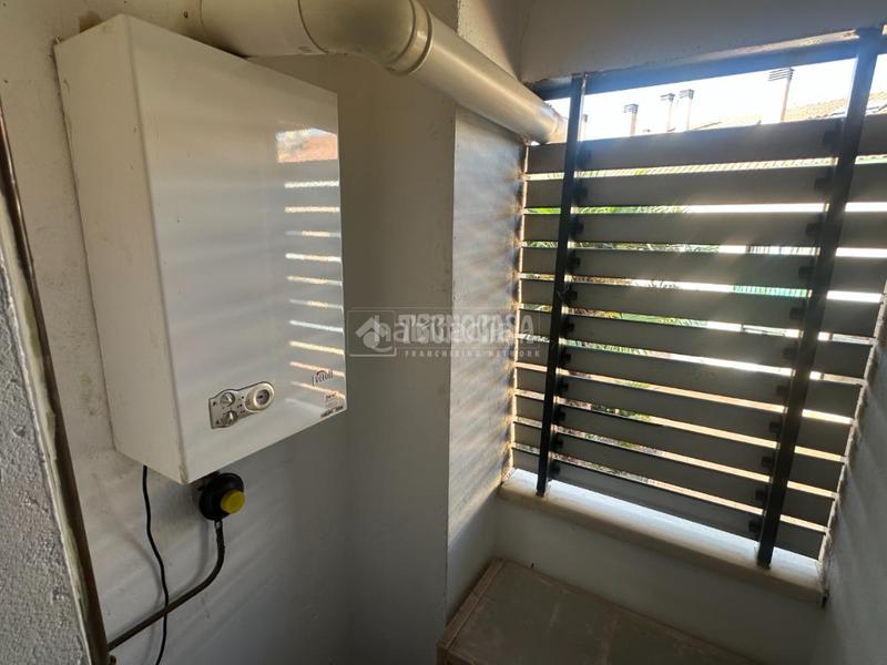 Foto 0ea8bb40-453f-4e50-ae9c-8a8b59bfaf85. Appartamento con riscaldamento parcheggio piscina in Talamanca de Jarama