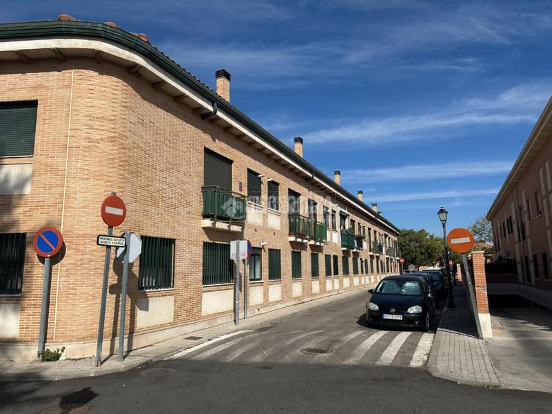 Foto df088fb2-4bc1-4b45-b052-e7e804a732b2. Appartamento con riscaldamento parcheggio piscina in Talamanca de Jarama