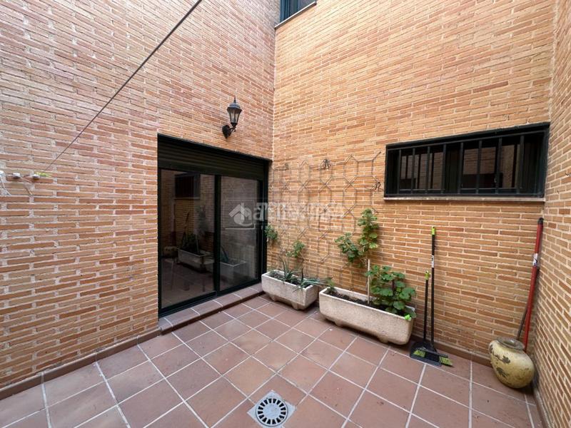 Foto f732a993-55c5-40cd-9567-c896523c9ca8. Appartamento con riscaldamento parcheggio piscina in Talamanca de Jarama