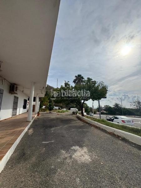 Foto 4fcdfa65-56de-468e-bff5-7539c21eefc1. Lloguer local comercial a Ciudad Jardín - Tagarete - El Zapillo Almería