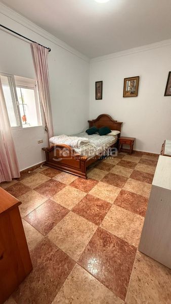 Foto 21a50e60-8c25-4acb-b652-1b47764a7d34. Casa  en venta en Lebrija