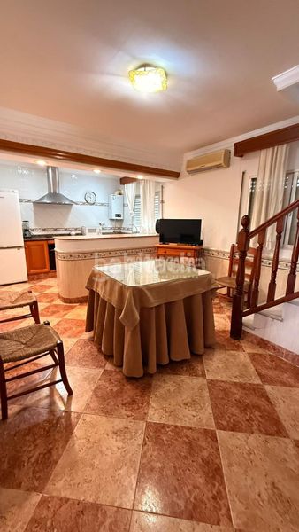 Foto 4c794736-93f7-4a7b-bdcb-ad8bc311fd54. Casa  en venta en Lebrija