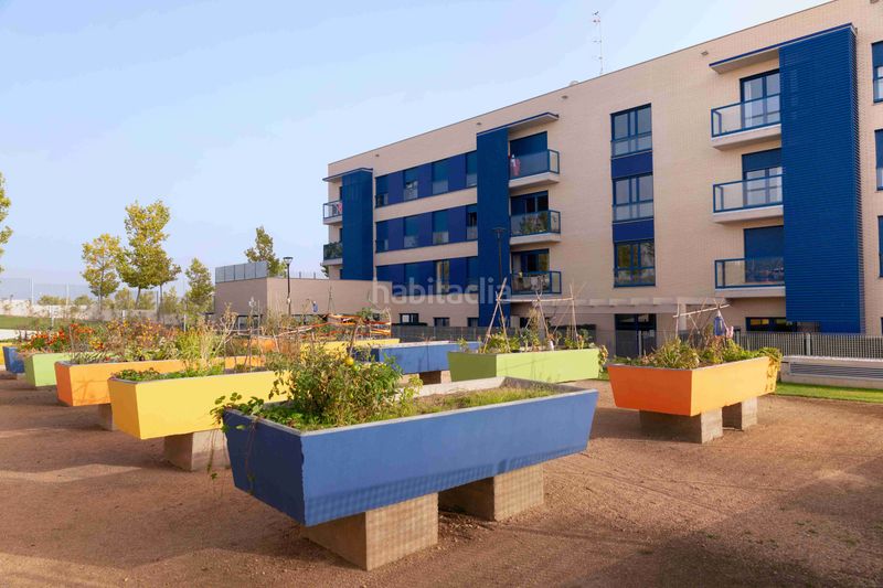 Foto 008f3253-520e-45ec-8512-b7638d22bf28. Pis amb calefacció piscina a La Plantía - Hospital - Campus Salamanca