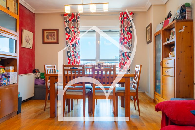 Foto d8bb6daa-f988-4109-bf89-53a6c13628d2. Pis amb calefacció a Santa Marta de Tormes