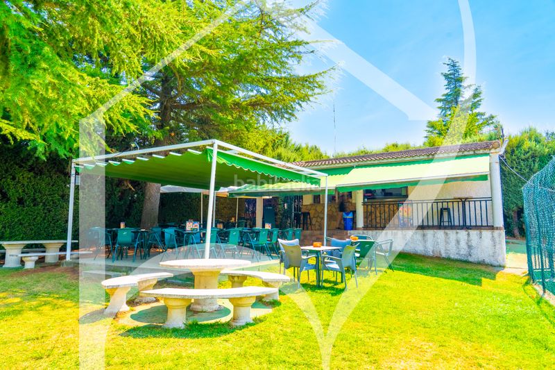 Foto b0cc215e-72e6-409e-8f02-6ef883ef050d. Casa adossada amb calefacció piscina a Carrascal de Barregas