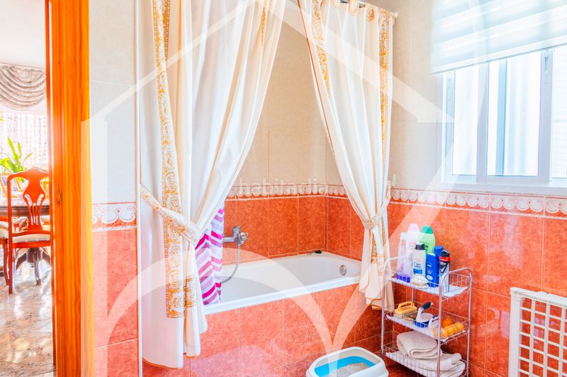 Foto c7ec2fd1-501b-4f5f-abaa-4cffc482379d. Appartement avec chauffage dans Santa Marta de Tormes