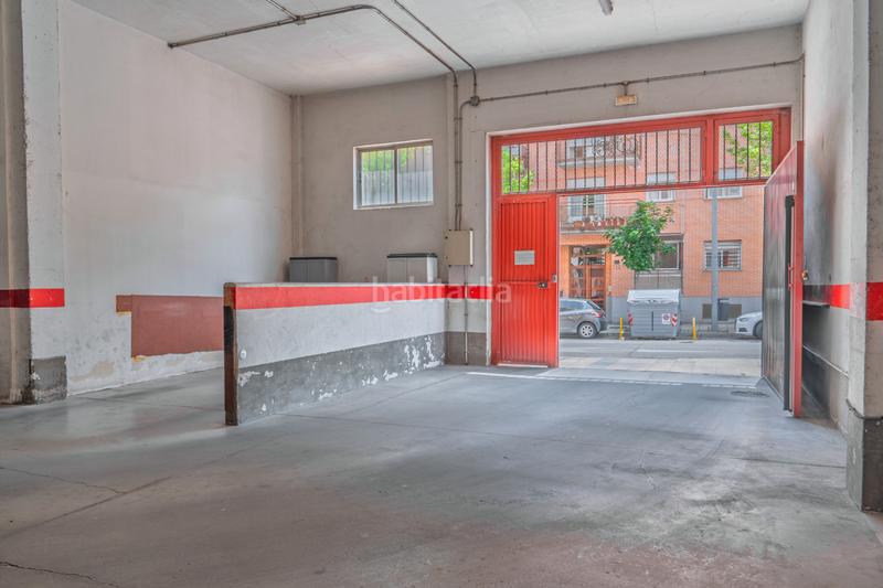 Foto c66a1cb2-d35b-4901-b809-afa7674dc2b9. Parking voiture dans Rollo - Puente Ladrillo Salamanca