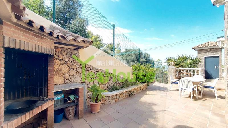 Foto 28ae655d-5b45-4aec-b6a2-7b439b85982d. Chalet fantasticas vistas al mar y – casa a 4 vientos con piscina y ascensor en Sitges