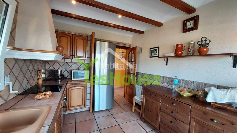 Foto d9039fd0-afee-4bfa-83e1-564a65fcb22c. Chalet fantasticas vistas al mar y – casa a 4 vientos con piscina y ascensor en Sitges
