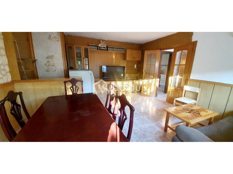 Foto 427084be-a38e-4955-83c6-c92454f6e2b7. Casa  en venta ideal para dos familias en La plana Esparreguera