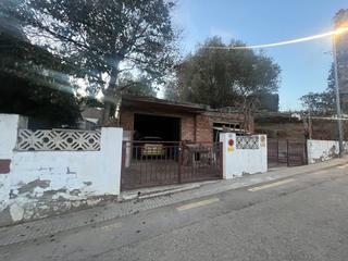 Terrain résidentiel à Olesa de Montserrat. Parcela en venta en nucleo urbano