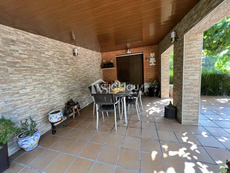 Foto 00213754-f991-4f39-b272-b629c8b63230. Chalet con riscaldamento in Abrera