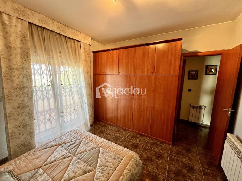 Foto 0aa9f723-6699-43f2-af41-41f43d6004d5. Chalet con riscaldamento in Abrera