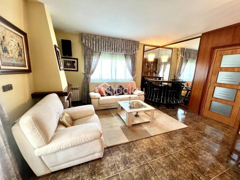 Foto 1c376090-b1e7-44d4-af11-29e97f793466. Chalet con riscaldamento in Abrera