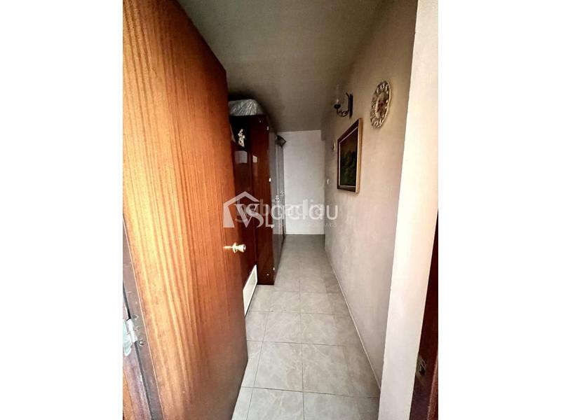 Foto 1e35759e-eb52-463f-a9d3-e0f3db679340. Chalet con riscaldamento in Abrera