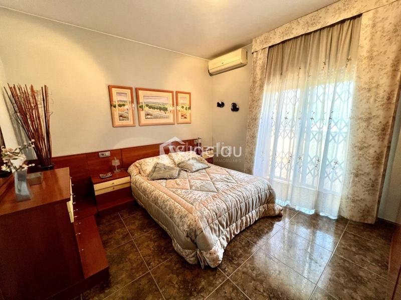 Foto 8e19fe7a-0248-4793-bc85-01f8bec1e460. Chalet con riscaldamento in Abrera