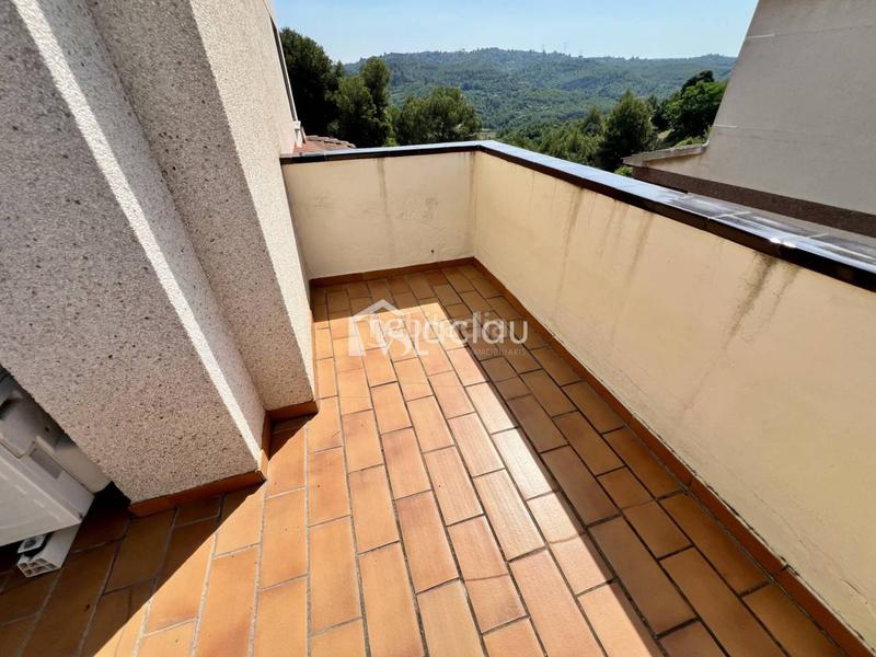 Foto b89a358d-324b-48a2-b9a5-eb707e7b7d41. Chalet con riscaldamento in Abrera