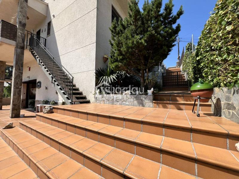 Foto c0d4e6a2-37d2-4d27-a382-c09c66a189f1. Chalet con riscaldamento in Abrera