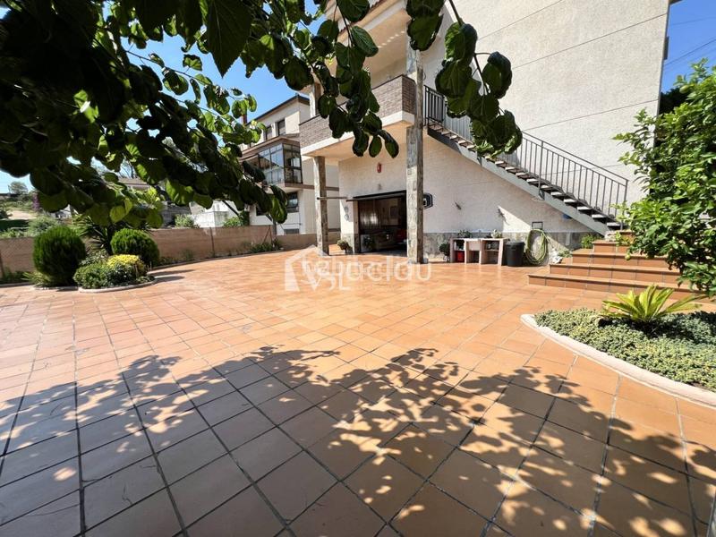 Foto c5b596e4-72fd-439f-8481-beaace1c243a. Chalet con riscaldamento in Abrera