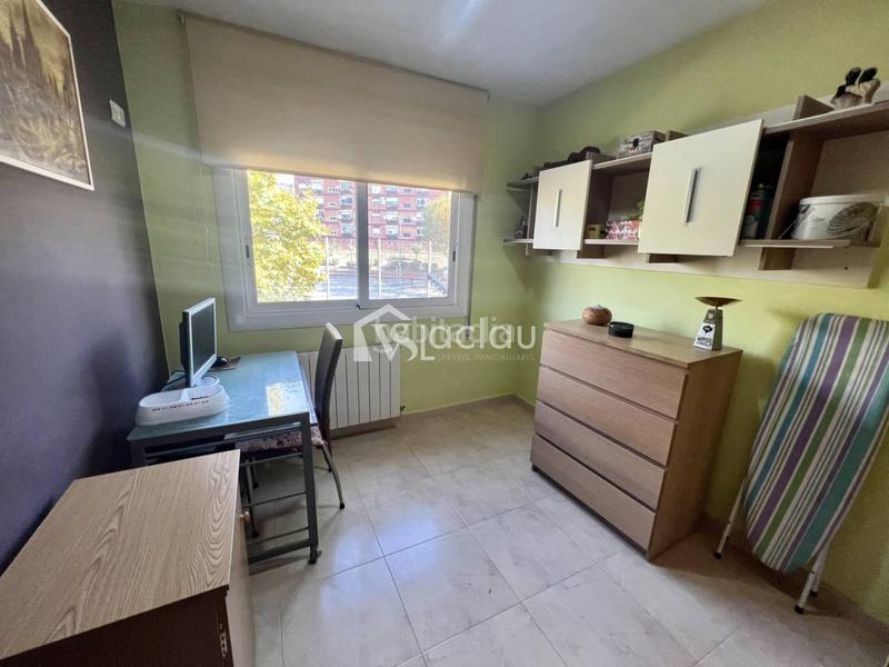 Foto 1519119e-dd1c-46c2-a8ca-4d3df4ea5967. Piso  en venta reformado en Olesa de Montserrat