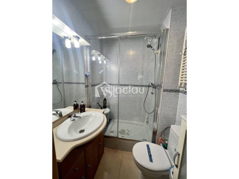 Foto 2c77c117-86e4-4483-9ce2-1667138ac3a3. Piso  en venta reformado en Olesa de Montserrat
