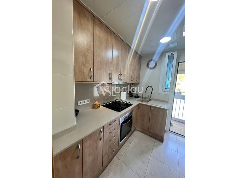 Foto c947176a-6916-4c67-9a6a-a2bdaddada84. Piso  en venta reformado en Olesa de Montserrat
